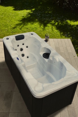 Modell 20 – Außenwhirlpool für 2 Personen Modell 20 – Außenwhirlpool für 2 Personen