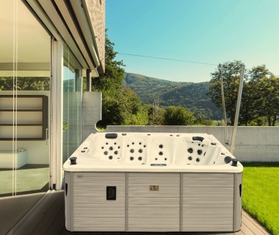 President Size 73 – Außenwhirlpool für 7 Personen