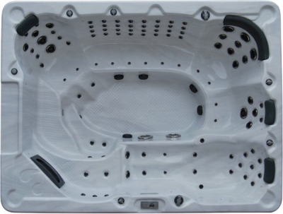 Imperial 91 – Außenwhirlpool für 9 Personen