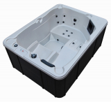 Modell 31 – Außenwhirlpool für 3 Personen Modell 31 – Außenwhirlpool für 3 Personen